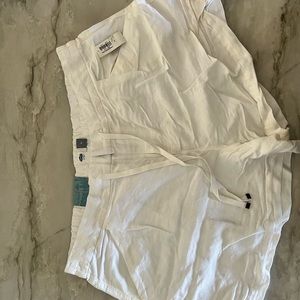 Old Navy Linen Shorts